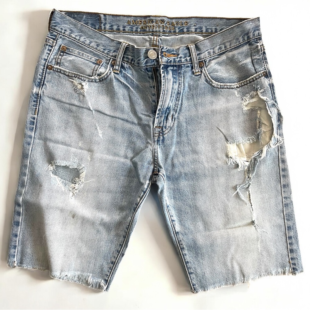 American Eagle Mid-Rise Cut-Off Shorts Medium Wash (Size 32)